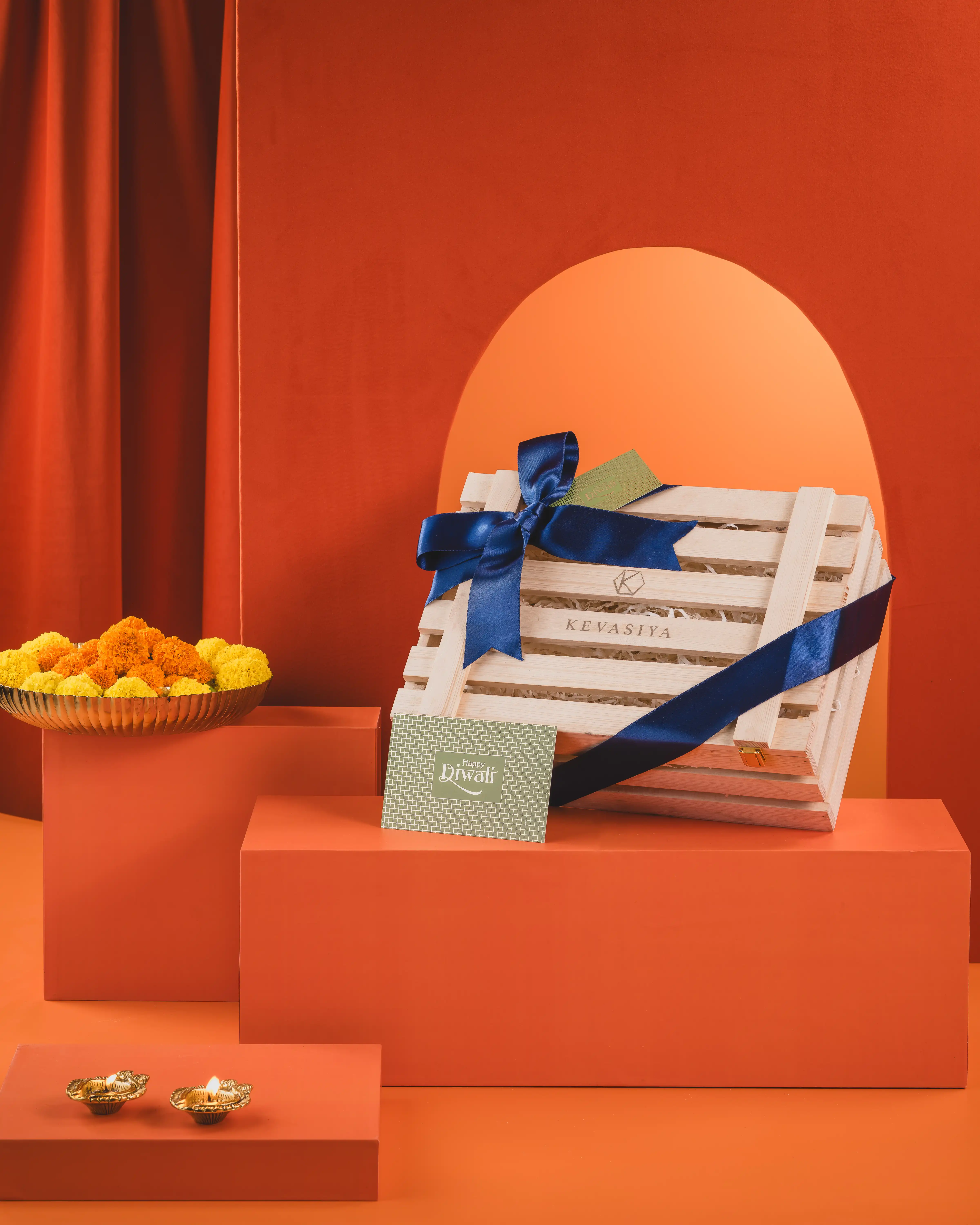 Pine & Divine box thumbnail 2